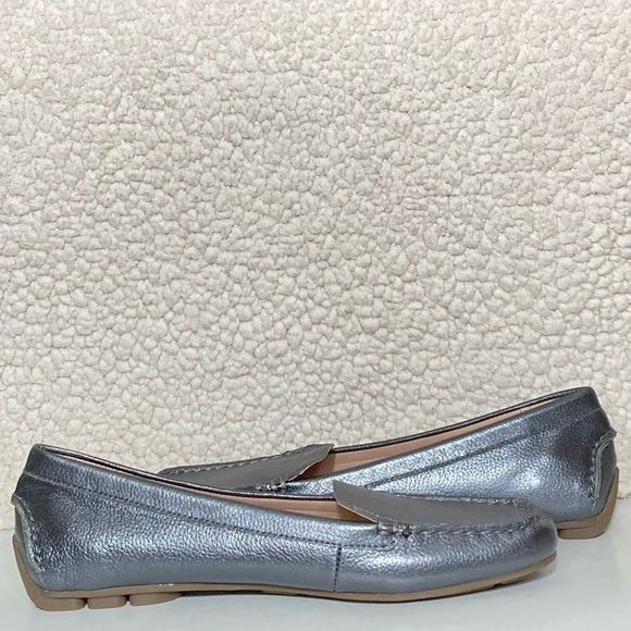 Taryn Rose Womens Karen Leather Metallic Slip On Casual Driving Shoes SZ US 8.5B - Picture 6 of 11